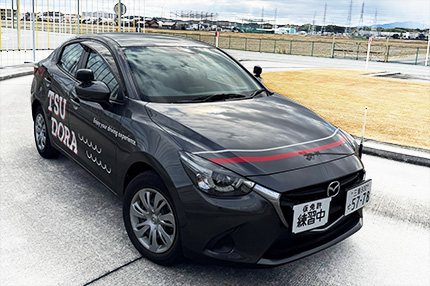 AT：オートマチック車